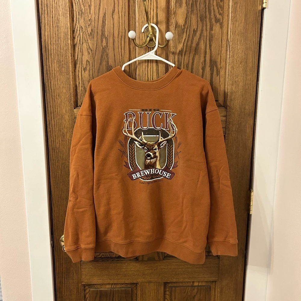 Croft & Barrow Big Buck Brewhouse Orange Crewneck Sweatshirt Medium
